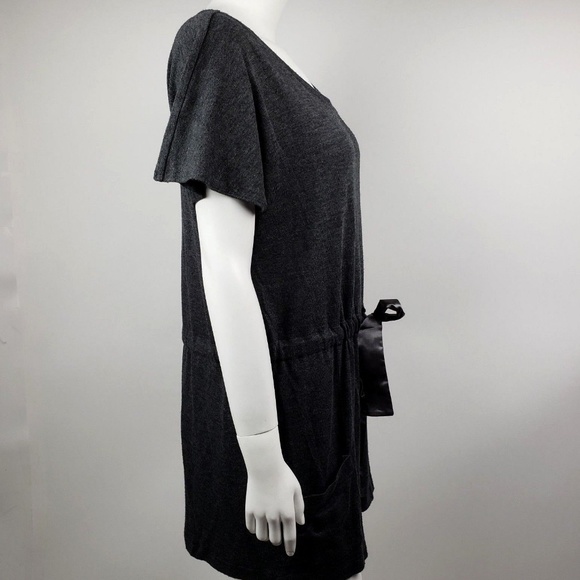 COLLECTIVE CONCEPTS Gray Ribbon Pockets Tie Front Short Sleeve Top Shirt Size M - Picture 2 of 7